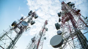 <p>Telecom AGR Dues</p>- India TV Paisa