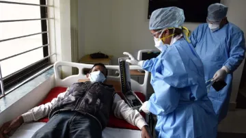 गुजरात में Coronavirus से संक्रमित लोगों की संख्या बढ़कर 146 हुई, 12 लोगों की मौत - India TV Hindi