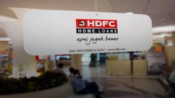 <p>HDFC</p>- India TV Paisa