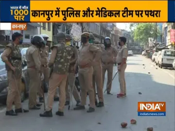 कानपुर: पुलिसकर्मियों पर हमला, पांच गिरफ्तार, 10 लोगों को हिरासत में लिया गया- India TV Hindi