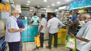 Coronavirus: drug shopkeepers will have to keep records of those who buy fever-cough medicine- India TV Hindi