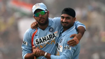 Harbhajan Singh shares Run Out Video With Yuvraj Singh ask Whose fault was it? - India TV Hindi