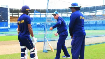 Sri Lanka Team will need 4-5 days to regain momentum, says Mickey Arthur - श्रीलंका टीम की मैदान में- India TV Hindi