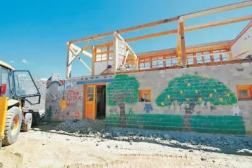 <p>Leh's school is teaching art and culture to children in...- India TV Hindi