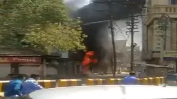 Fire in three story building in gwalior madhya pradesh latets Update news- India TV Hindi