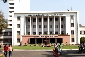 <p> IIT-Kharagpur to set up center of excellence on...- India TV Hindi