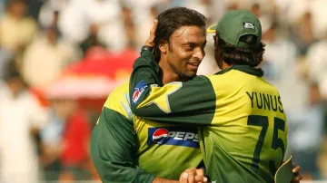 Shoaib Akhtar responds to ICC by sharing video of his deadly bowling- India TV Hindi