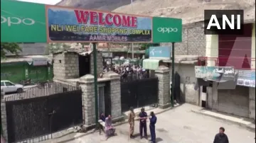 Traders of Gilgit-Baltistan say they are discriminated by administration- India TV Hindi