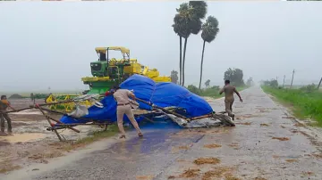 <p>Cyclone Amphan live updates: Cyclonic storm makes...- India TV Hindi