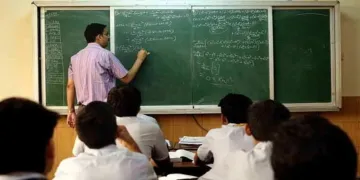 <p>court prohibits recruitment of teachers in uttar...- India TV Hindi