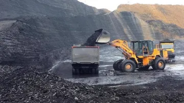 <p>Coal Import</p>- India TV Paisa