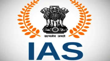 मध्य प्रदेश: सात जिलों के कलेक्टरों सहित 17 IAS अधिकारियों का तबादला- India TV Hindi
