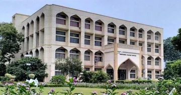 <p>jamia millia islamia is topper in central...- India TV Hindi