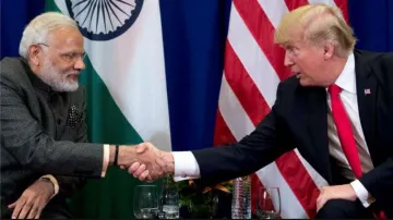 Two US senators introduce legislations to strengthen India-US defence ties- India TV Hindi