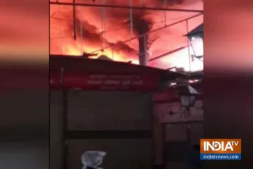 Fire at Mumbai's Crawfert Market, Fire Department on the spot- India TV Hindi