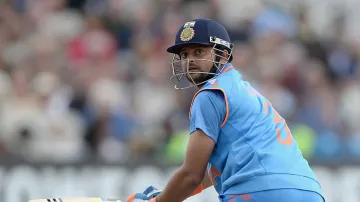'How did you feel about captaining Team India?' BCCI asked questions on Suresh Raina on Twitter- India TV Hindi