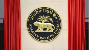 RBI needs to revisit policy restricting big corporates from promoting banks, says former deputy gove- India TV Paisa
