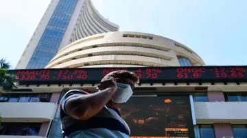 Sensex rallies over 300 pts in opening session- India TV Paisa