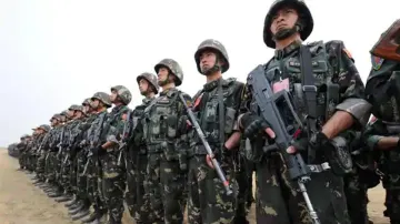 <p>Chinese army</p>- India TV Hindi