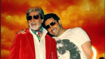 amitabh bachcgan and abhishek bachchan- India TV Hindi