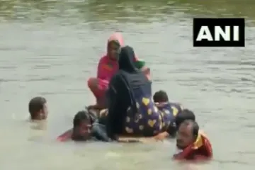 <p>बिहार में बाढ़ से...- India TV Hindi