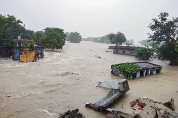 6 dead, over 55 lakh affected in Assam, Bihar floods; IMD sounds red alert for Kerala's Idukki- India TV Hindi