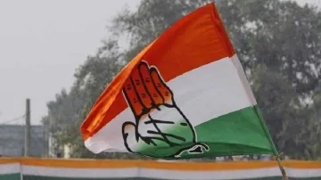 मध्य प्रदेश में कांग्रेस को झटके पर झटका, विधायकों का पार्टी छोड़ना जारी- India TV Hindi