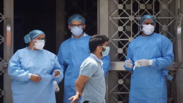 Covid-19 Screening in Noida, Noida Coronavirus- India TV Hindi