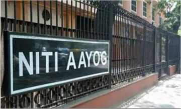 <p>Niti Aayog VC on economy</p>- India TV Paisa