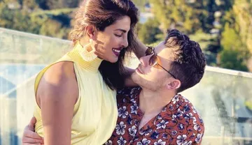 nick jonas pens birthday post for priyanka- India TV Hindi