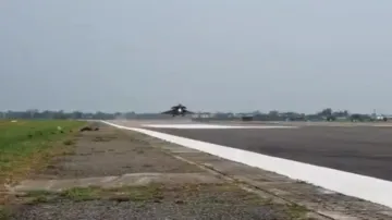 <p>Rafale aircraft amabala landing images </p>- India TV Hindi
