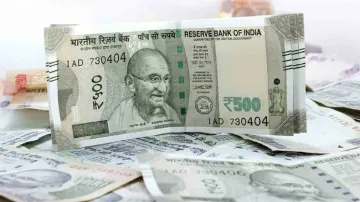 <p>Rupees Vs dollar</p>- India TV Paisa