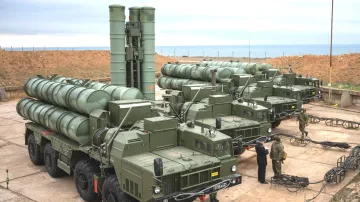 In another setback to China, Russia suspends deliveries of S-400 missiles- India TV Hindi