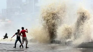 <p>Mumbai High Tide File Photo</p>- India TV Hindi