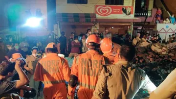 <p>building collapse at Chhukhuwala, Dehradun</p>- India TV Hindi