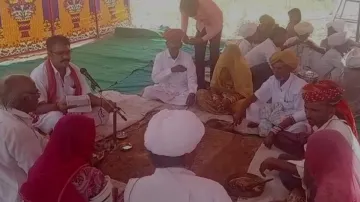 Muslim Faimilies in Badmer Rajasthan converted to Hinduism- India TV Hindi