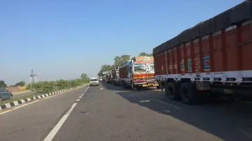 chakka jaam in madhya pradesh transport to be off road- India TV Hindi