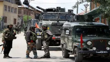 Jammu and Kashmir: Terrorist killed in encounter with security forces in Baramulla; operation underw- India TV Hindi