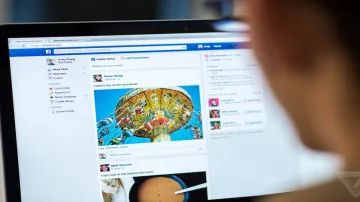 Facebook News to soon pay Indian publishers for their content- India TV Hindi