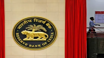 RBI makes it easier for banks to invest in debt via mutual funds- India TV Paisa