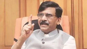 Russia develops covid vaccine, india is selling papad says Sanjay Raut । रूस ने कोरोना वैक्सीन बना ल- India TV Hindi