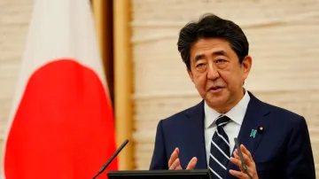 Japan’s NHK and other media say Prime Minister Shinzo Abe has expressed his intention to step down- India TV Hindi