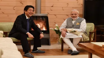 PM Narendra Modi prays for speedy recovery of Shinzo Abe । पीएम नरेंद्र मोदी ने शिंजो आबे के शीघ्र स- India TV Hindi