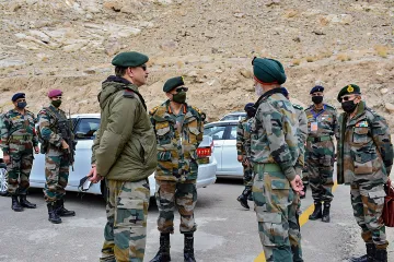 Amid tensions at LAC, Army prepares for long winter in Ladakh- India TV Hindi