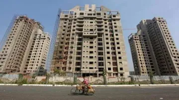 <p>real estate</p>- India TV Paisa