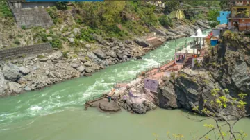 Ganga River Clean namami gange mission pm modi to inaugurate six mega projects । नमामि गंगे मिशन: कल- India TV Hindi