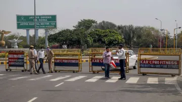 noida curfew lockdown till september 30 what closed and open- India TV Hindi