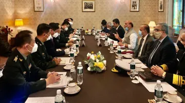 Chinese defence minister meets Rajnath Singh in Moscow- India TV Hindi