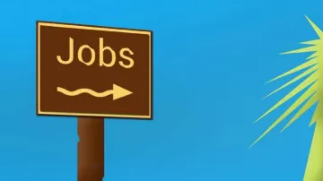 L&T to hire 1100 trainee engineers jobs vacancy employment रोजगार के मोर्चे पर अच्छी खबर! ये कंपनी क- India TV Paisa
