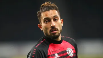 Manchester United's Alex Telles tests positive for COVID-19- India TV Hindi